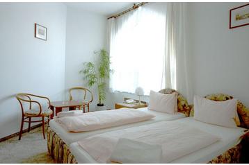 Чехия Hotel Prostřední Lánov, Екстериор